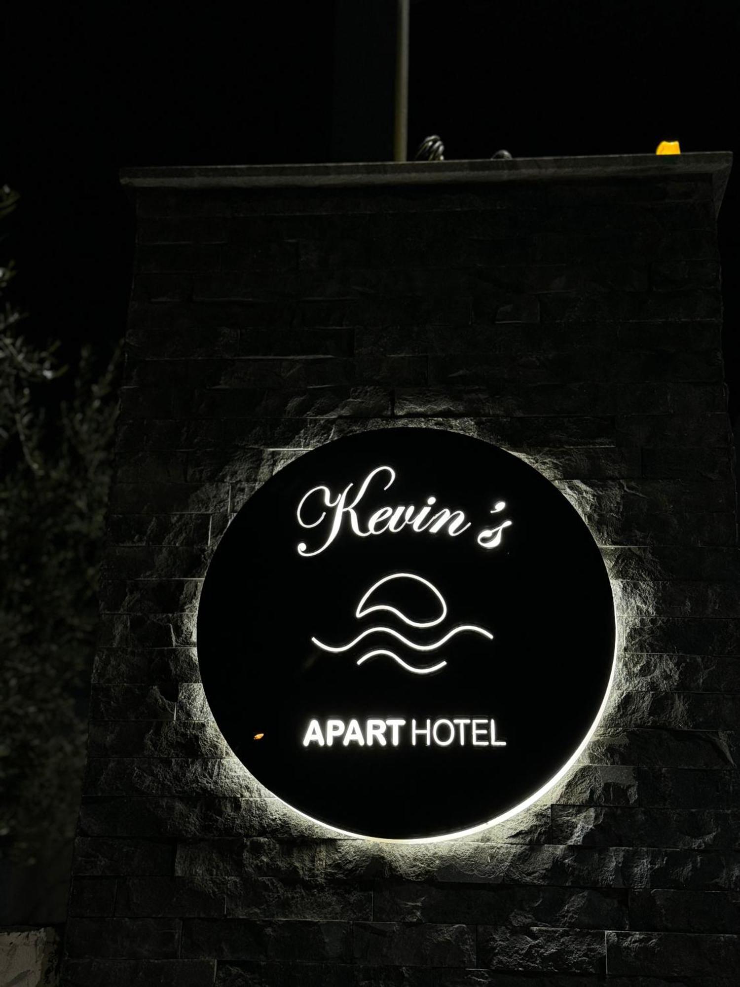 Kevin'S Aparthotel Vlorë エクステリア 写真